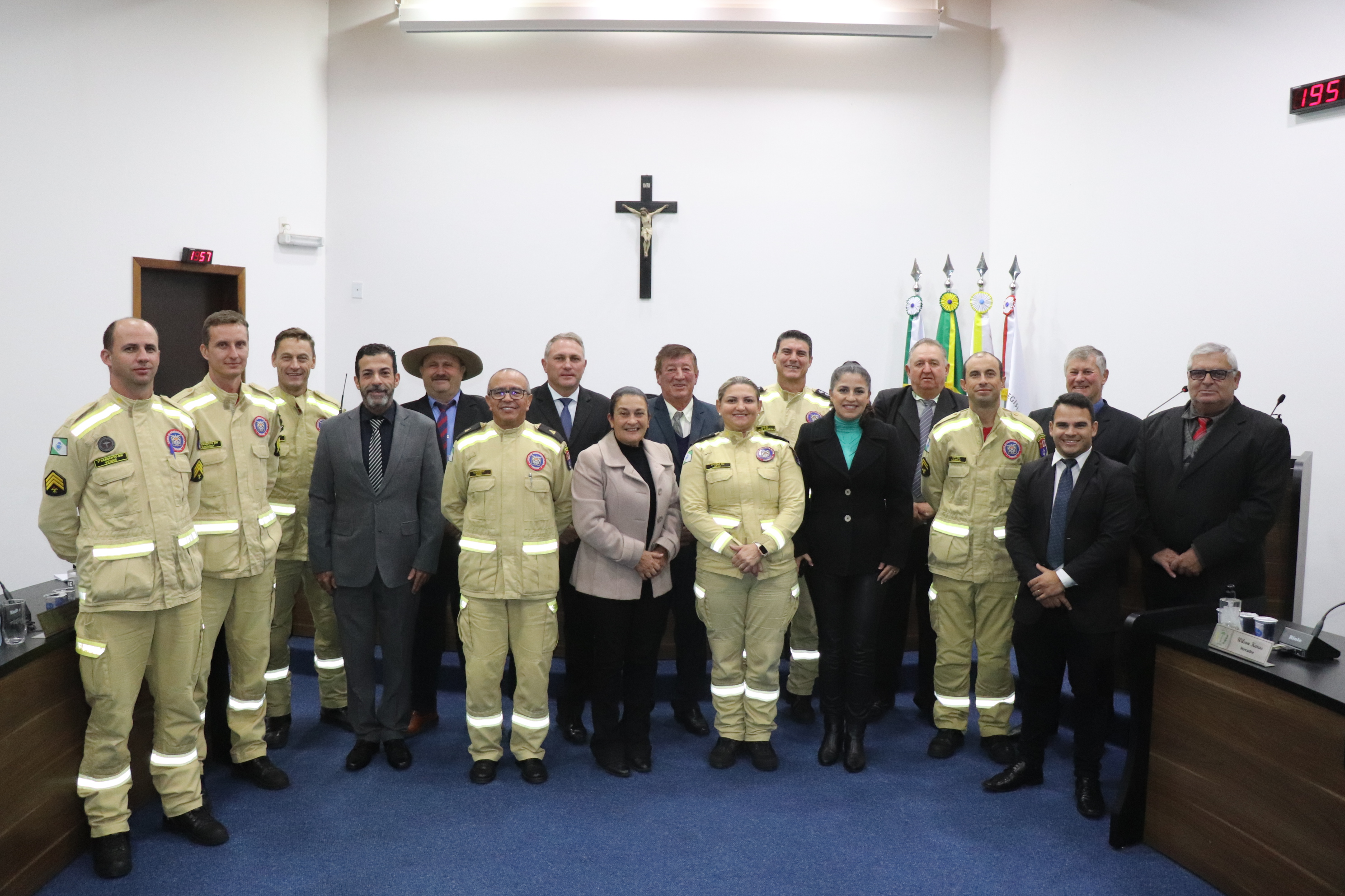 Corpo de Bombeiros de Irati arrecada mais de 250 toneladas de donativos em Campanha SOS RS