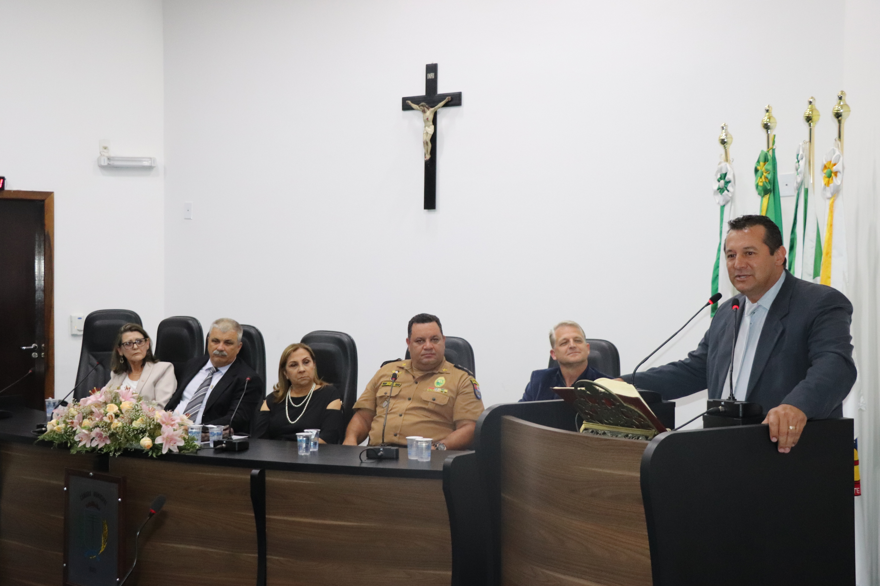 Juíza de Direito Mitzy de Lima Santos é homenageada na Câmara