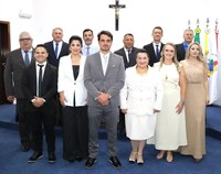 Vereadores e Vereadoras, prefeito e vice-prefeita são empossados