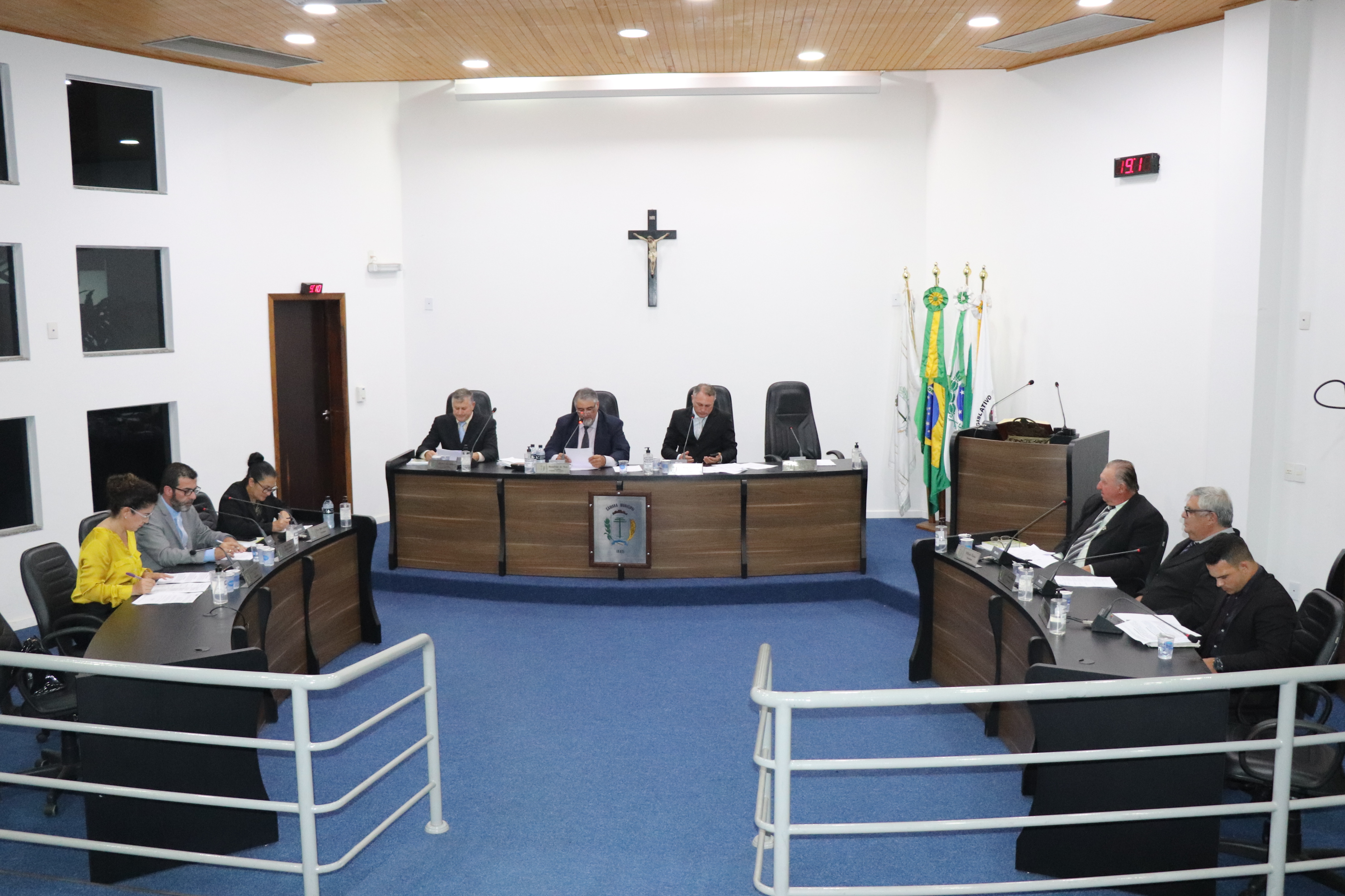 Vereadores solicitam instalação de redutores de velocidade nos bairros Vila São João e DER 